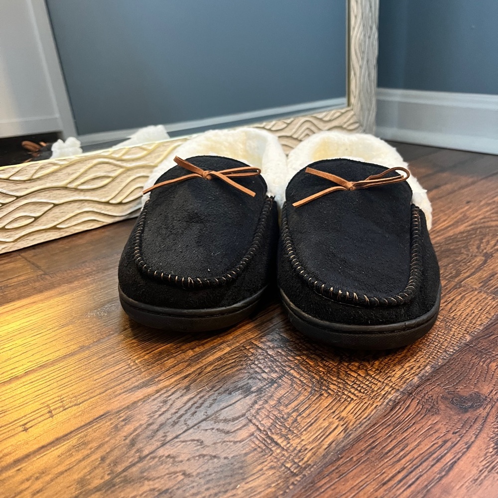 BORN faux shearling slippers (men)